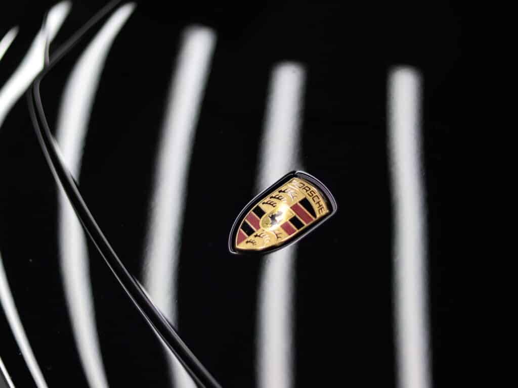 effacer rayure capot clermont ferrand