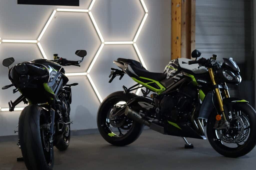 PPF-Triumph765StreetTripleMoto2-1+étiquette