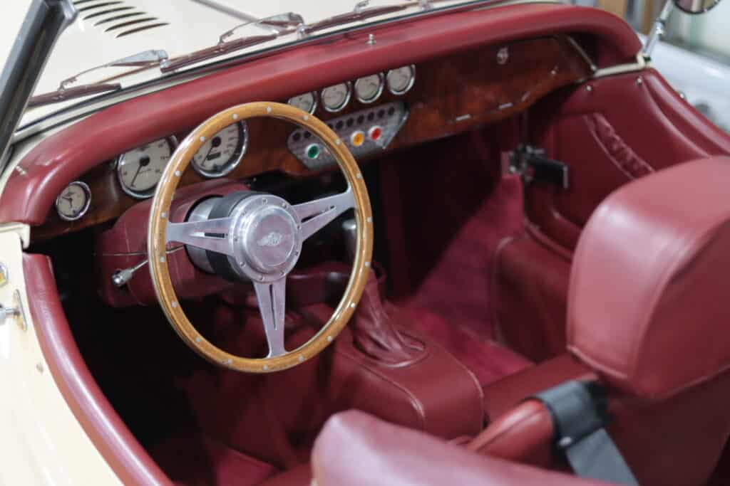 cuir-MorganRoadster-19+principale