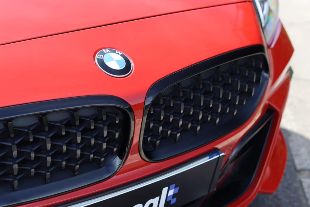 BMW Z4 M40i, polissage et traitement céramique chez Basalt Experience à Clermont-Ferrand (photo 5)