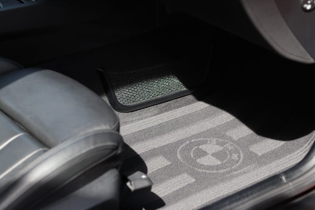 BMW Z4 M40i, polissage et traitement céramique chez Basalt Experience à Clermont-Ferrand (photo 7)
