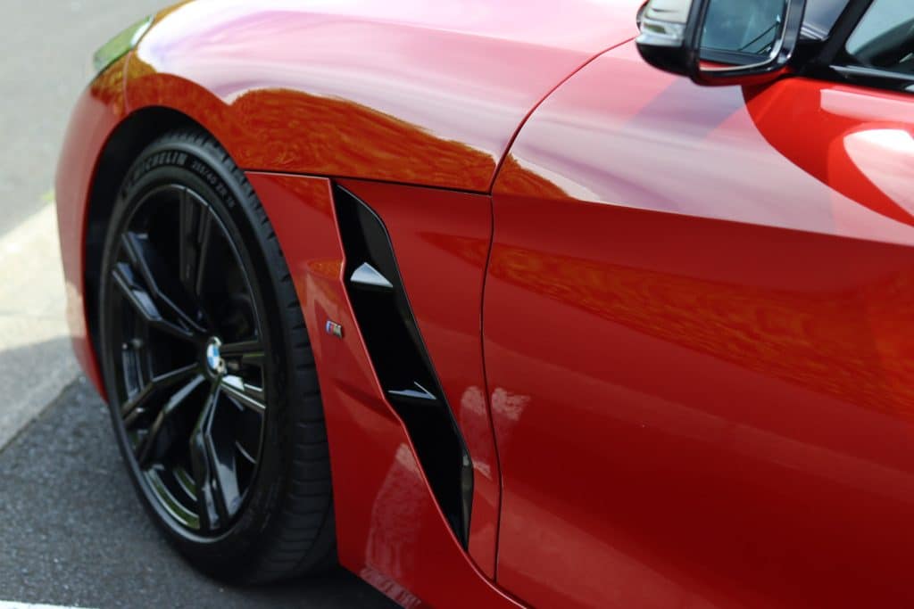 BMW Z4 M40i, polissage et traitement céramique chez Basalt Experience à Clermont-Ferrand (photo 9)