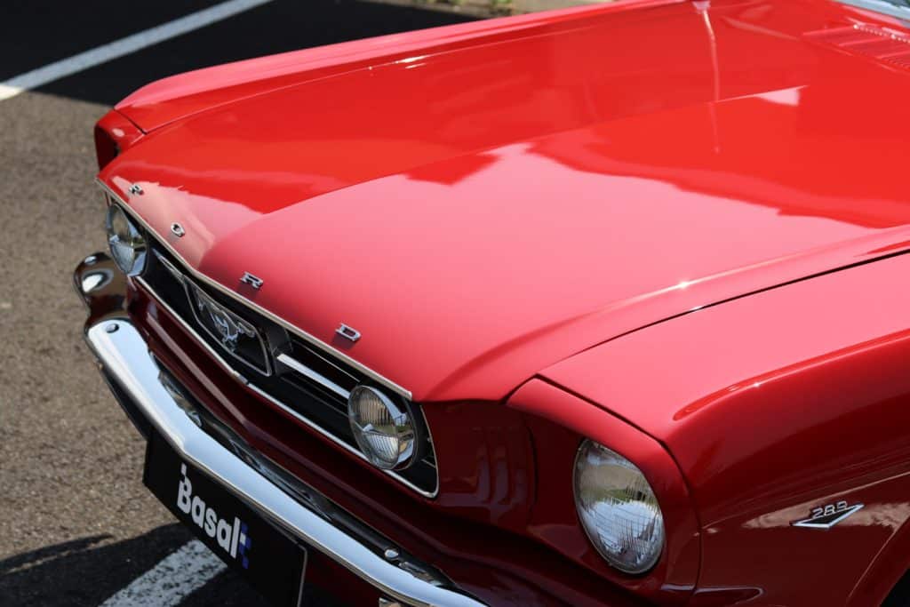 Ford Mustang Cabriolet 1966, polissage, céramique et rénovation des cuirs chez Basalt Experience à Clermont-Ferrand (photo 16)