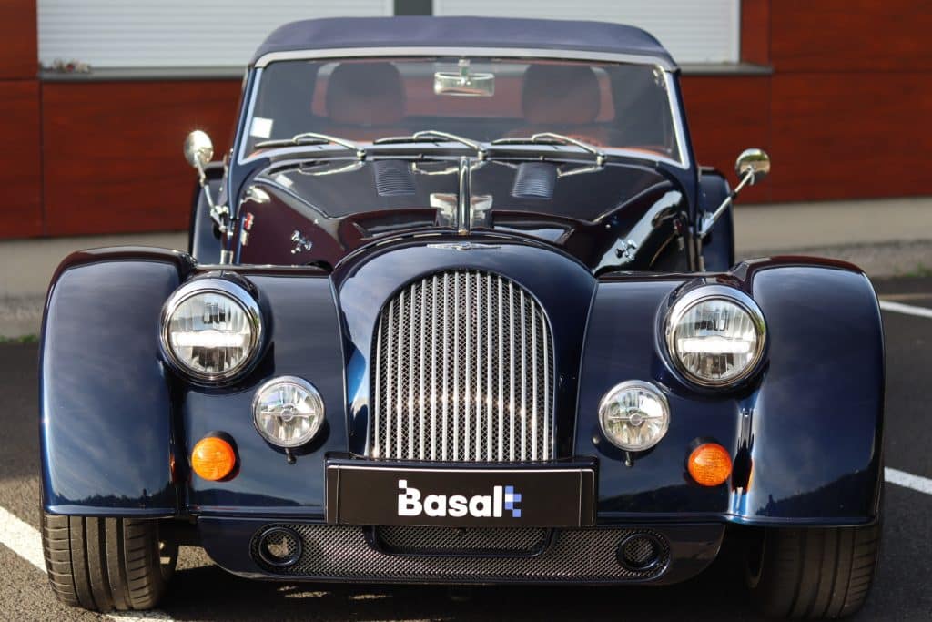 Morgan Plus Six, polissage et traitement céramique chez Basalt Experience à Clermont-Ferrand (photo 11)
